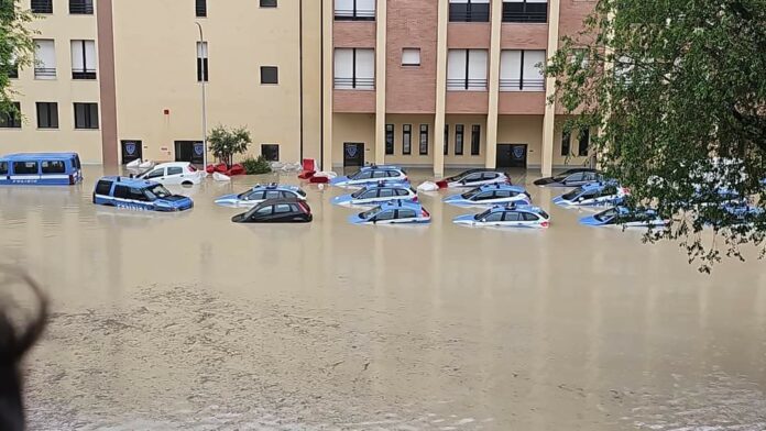 Alluvione Emilia Romagna. Danni subiti dai dipendenti della Polizia di Stato. Sovvenzioni straordinarie Fondo di assistenza per il personale della Polizia di Stato